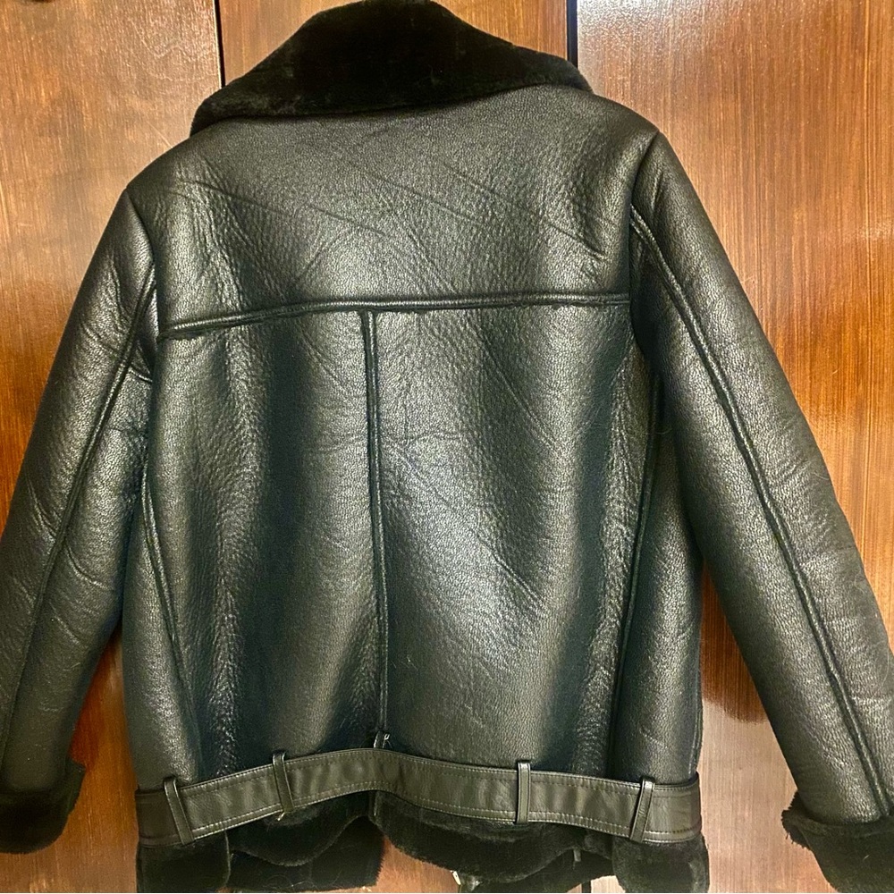 Black Shearling Women's Jacket - Picture 3 of 4